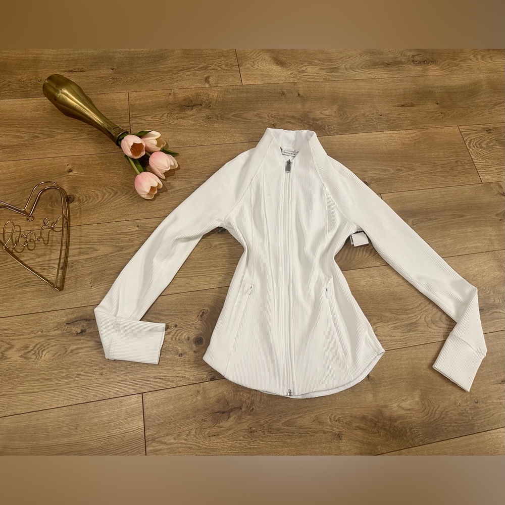 ATHLETA Ribbed White Jacket - Picture 4 of 8
